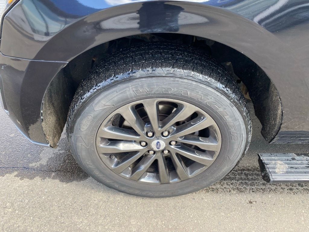 Used 2020 Ford Expedition Limited with VIN 1FMJK2AT2LEA11278 for sale in Hibbing, Minnesota