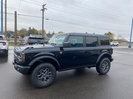 2025 Ford Bronco Badlands SUV