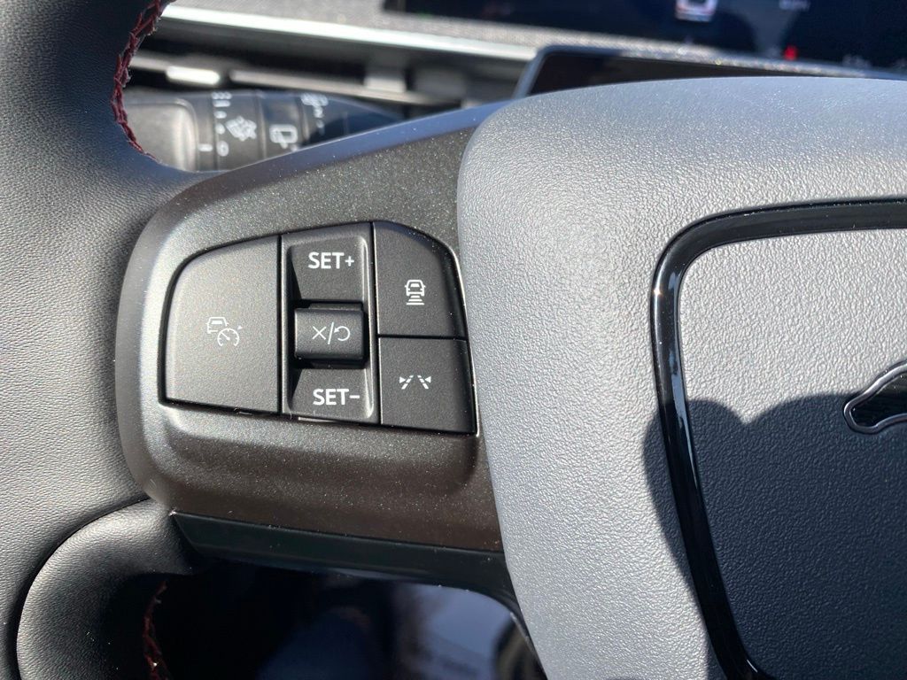 2025 Ford Mustang Mach-E Premium - Photo 22