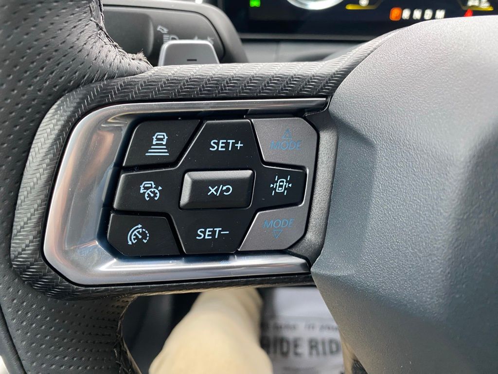 2025 Ford Mustang GT Premium Fastback - Photo 17