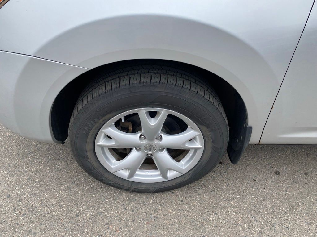 Used 2009 Nissan Rogue SL with VIN JN8AS58V59W163575 for sale in Hibbing, Minnesota