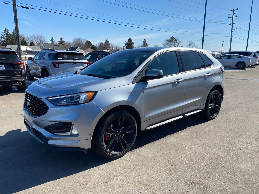 2022 Ford Edge ST