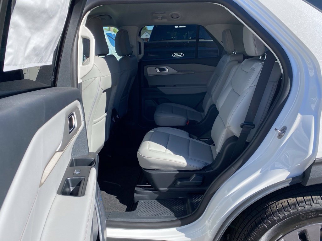 2026 Ford Explorer Active - Photo 16