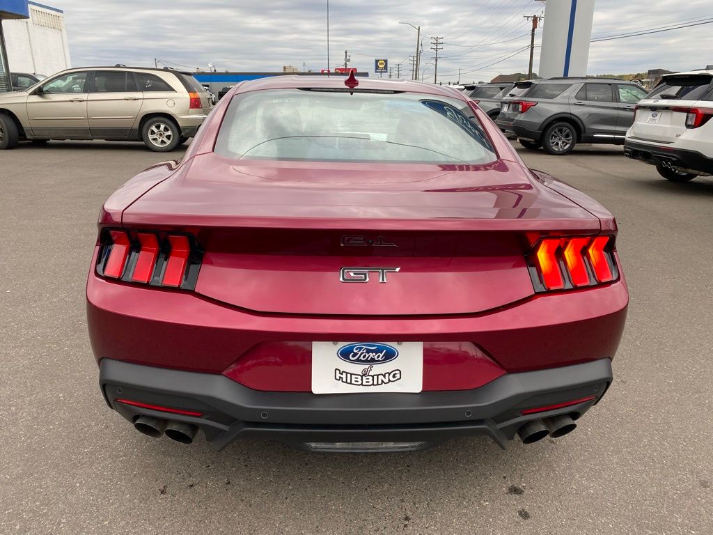 2025 Ford Mustang GT Premium Fastback - Photo 11