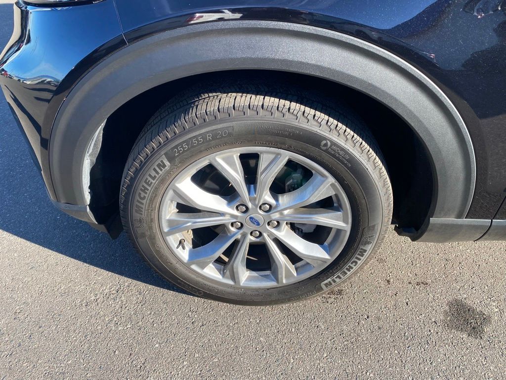 Used 2024 Ford Explorer XLT with VIN 1FMSK8DH8RGA23186 for sale in Hibbing, Minnesota