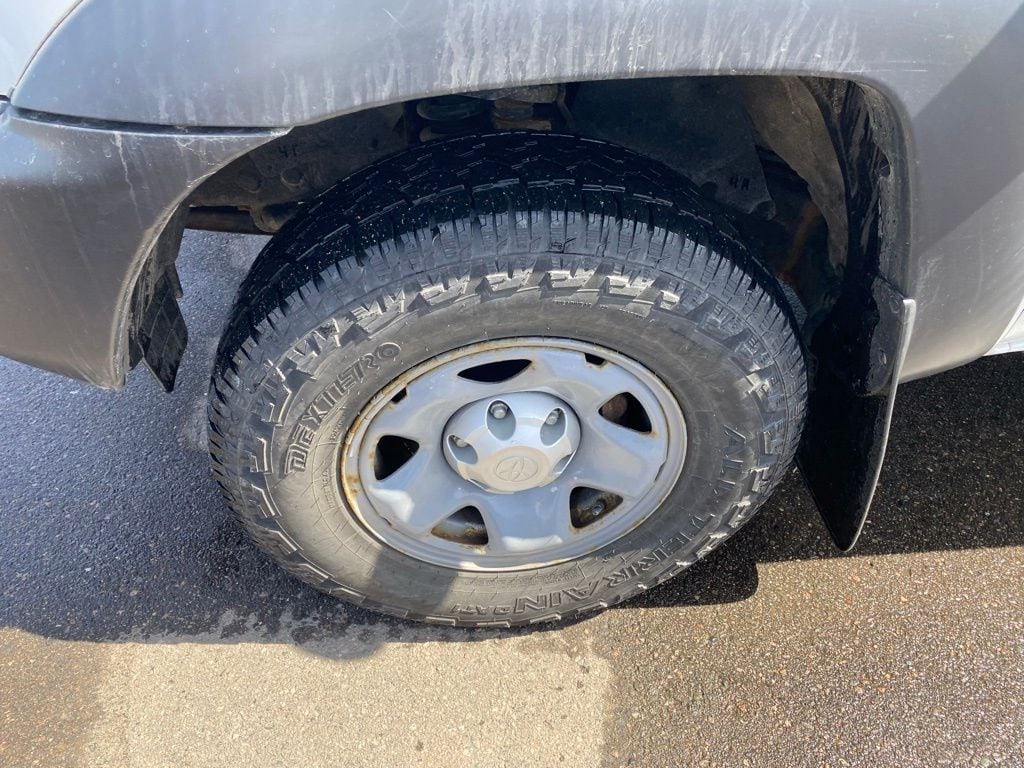 Used 2014 Toyota Tacoma Base with VIN 5TFPX4EN6EX020208 for sale in Hibbing, Minnesota