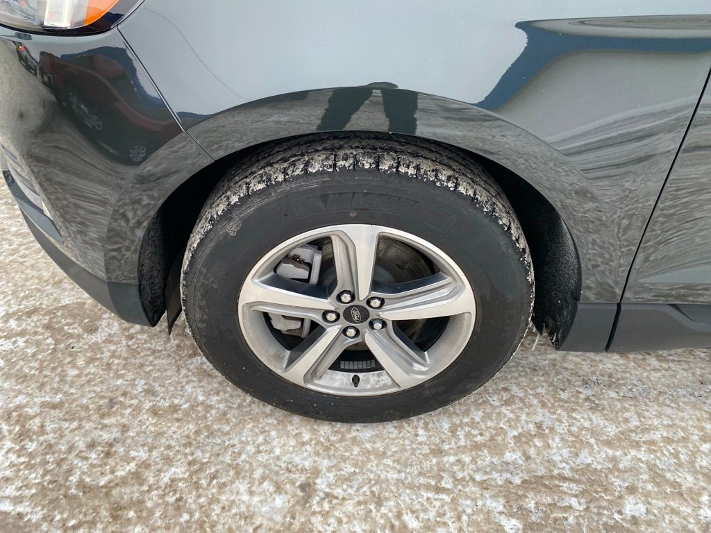 Used 2024 Ford Edge SEL with VIN 2FMPK4J90RBA43144 for sale in Hibbing, Minnesota