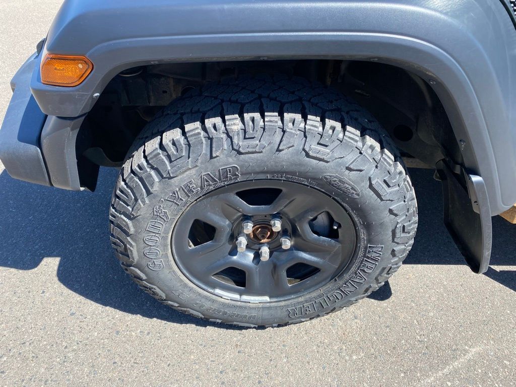 Used 2019 Jeep Wrangler Unlimited Sport with VIN 1C4HJXDGXKW563329 for sale in Hibbing, Minnesota