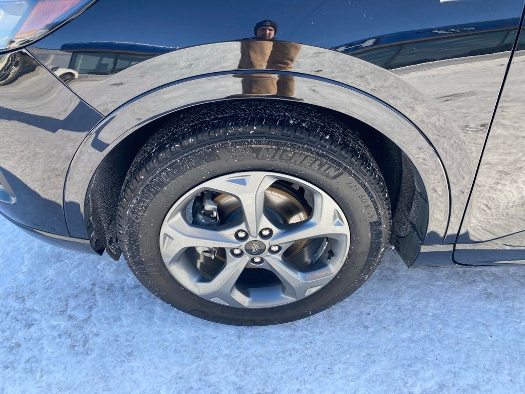 Used 2024 Ford Escape ST-Line with VIN 1FMCU9MN3RUA17372 for sale in Hibbing, Minnesota