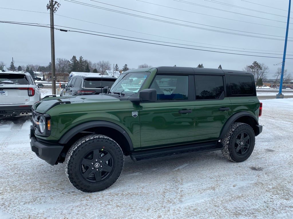 2025 Ford Bronco 4-Door Big Bend's photo