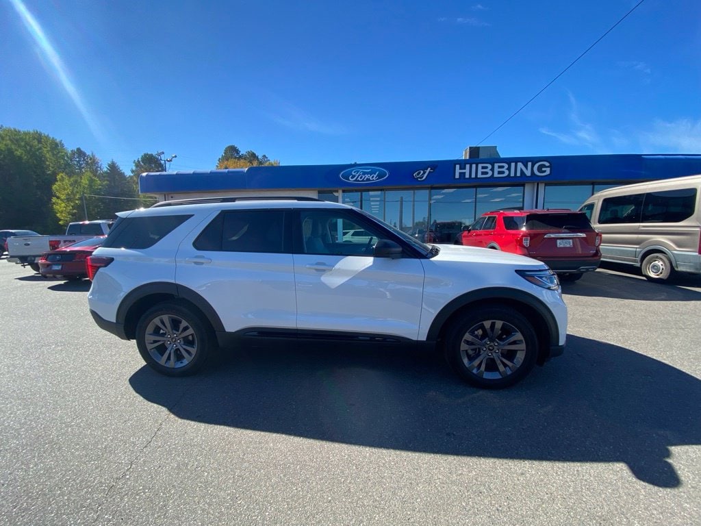 2026 Ford Explorer Active - Photo 7