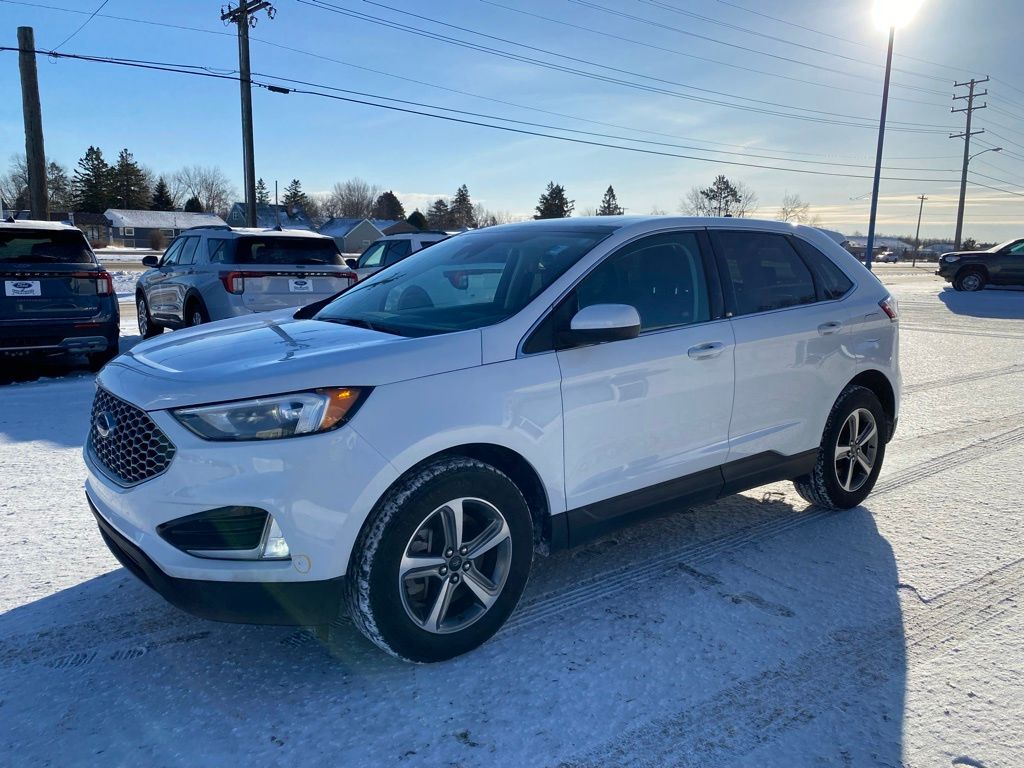 2024 Ford Edge SEL's photo