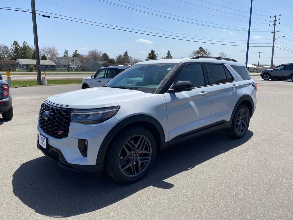 2026 Ford Explorer ST 4WD's photo