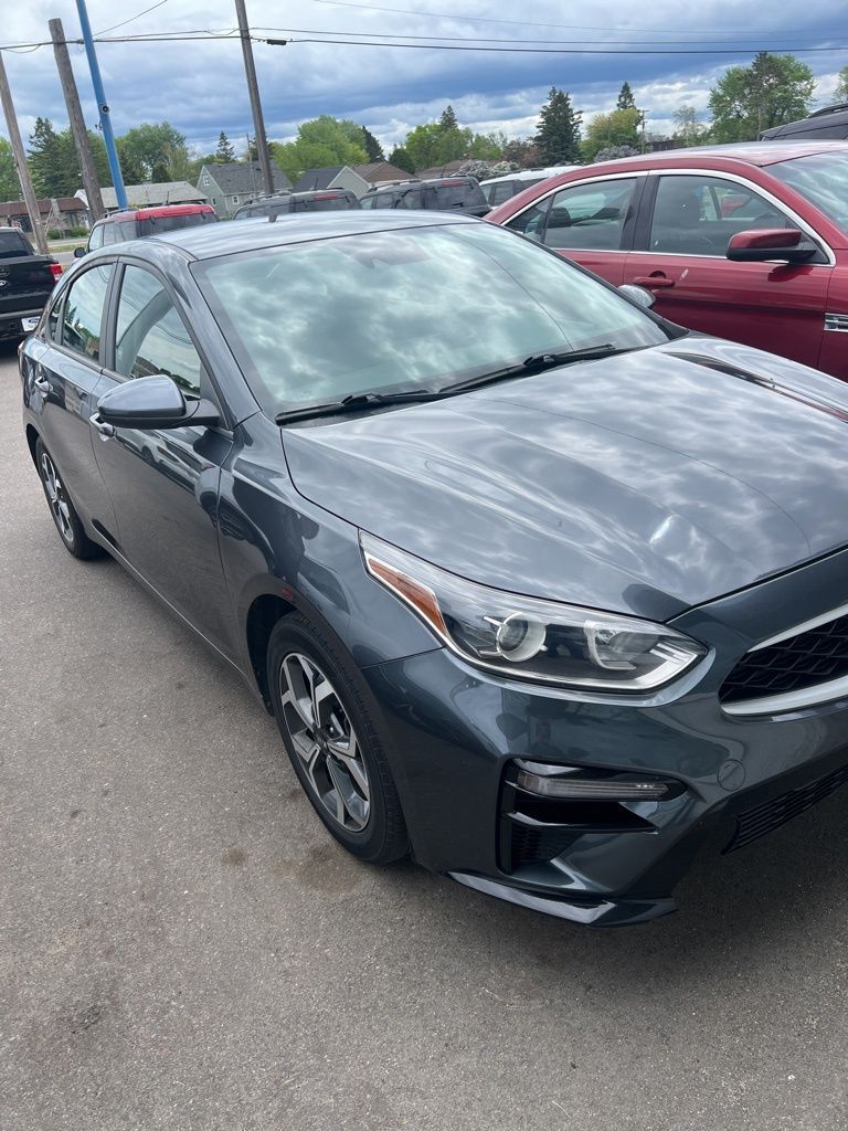 2021 Kia Forte LXS AT's photo