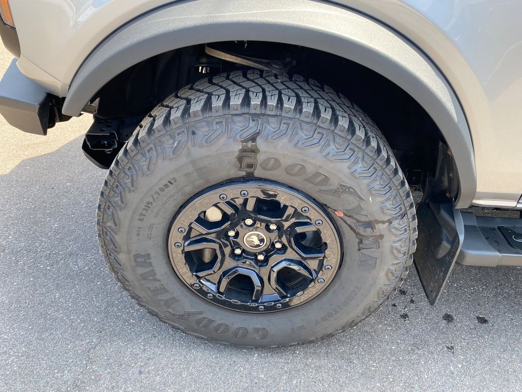 Used 2024 Ford Bronco 4-Door Wildtrak with VIN 1FMEE2BP2RLA08394 for sale in Hibbing, Minnesota