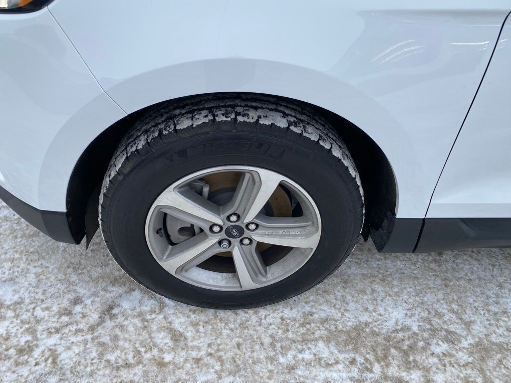 Used 2024 Ford Edge SEL with VIN 2FMPK4J9XRBA28487 for sale in Hibbing, Minnesota