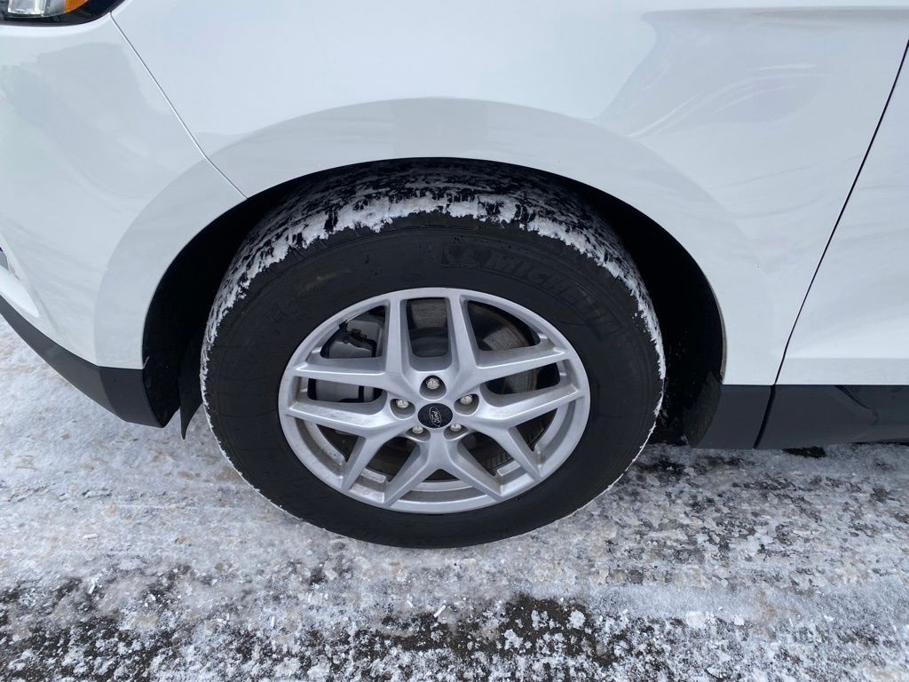 Used 2024 Ford Edge SEL with VIN 2FMPK4J96RBA27157 for sale in Hibbing, Minnesota