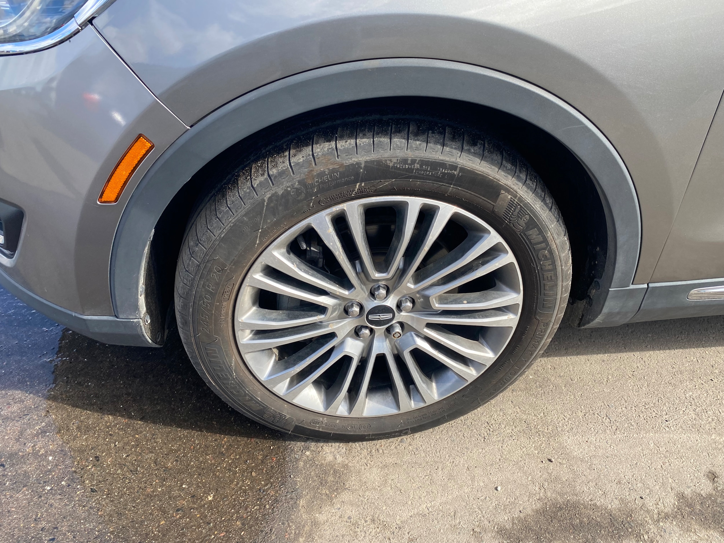 Used 2016 Lincoln MKX Reserve with VIN 2LMTJ8LR7GBL71880 for sale in Hibbing, Minnesota