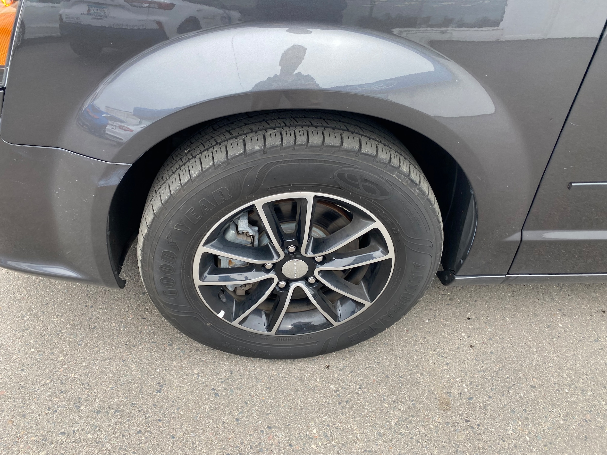 Used 2019 Dodge Grand Caravan GT with VIN 2C4RDGEGXKR577878 for sale in Hibbing, Minnesota