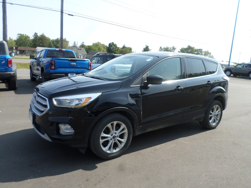 Used 2017 Ford Escape For Sale at Ford of Hibbing VIN 1FMCU9G94HUA82213