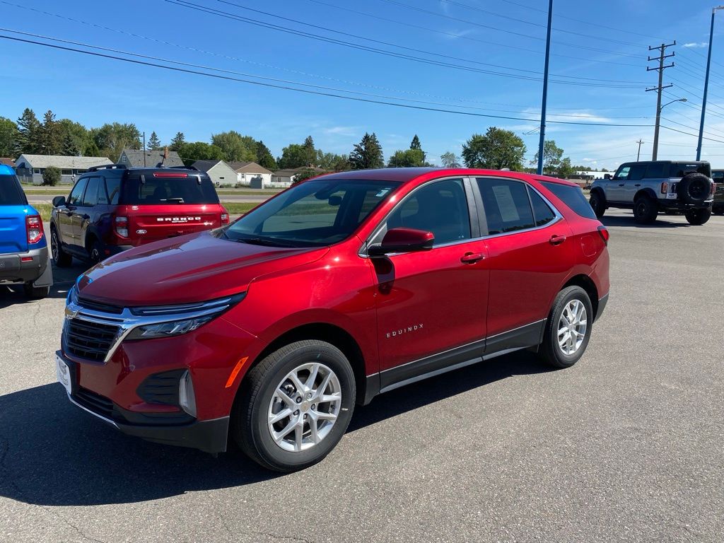 Used 2024 Chevrolet Equinox LT with VIN 3GNAXUEGXRS156024 for sale in Hibbing, Minnesota