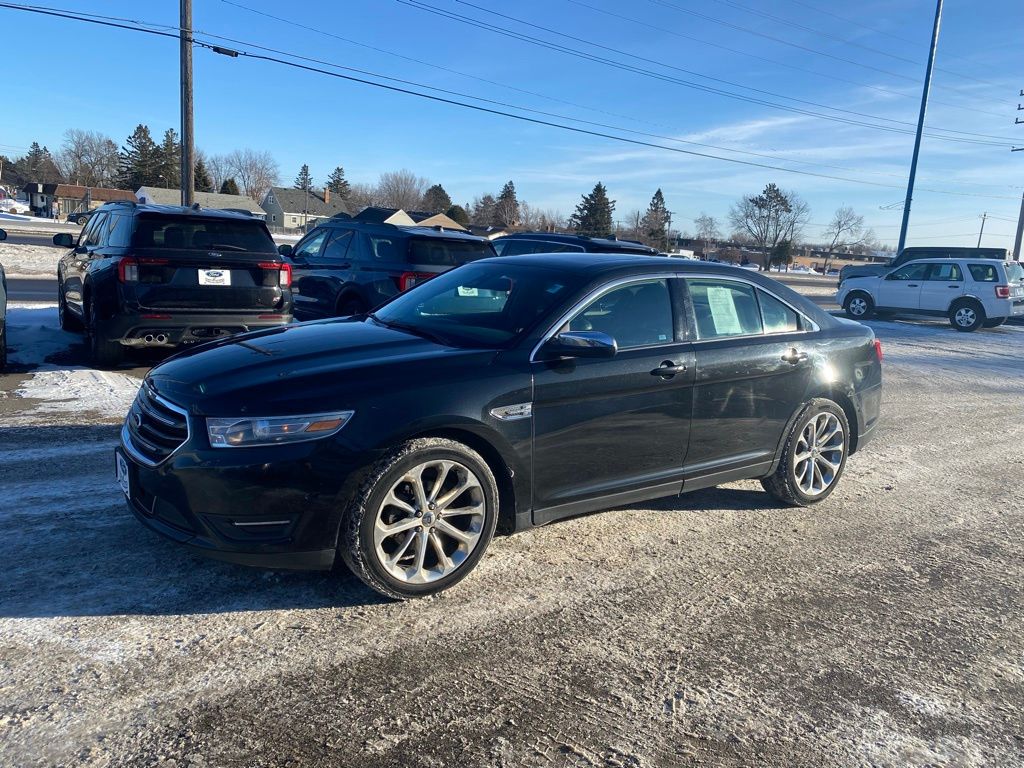 2013 Ford Taurus Limited's photo