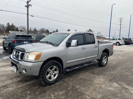 2004 Nissan Titan SE Truck
