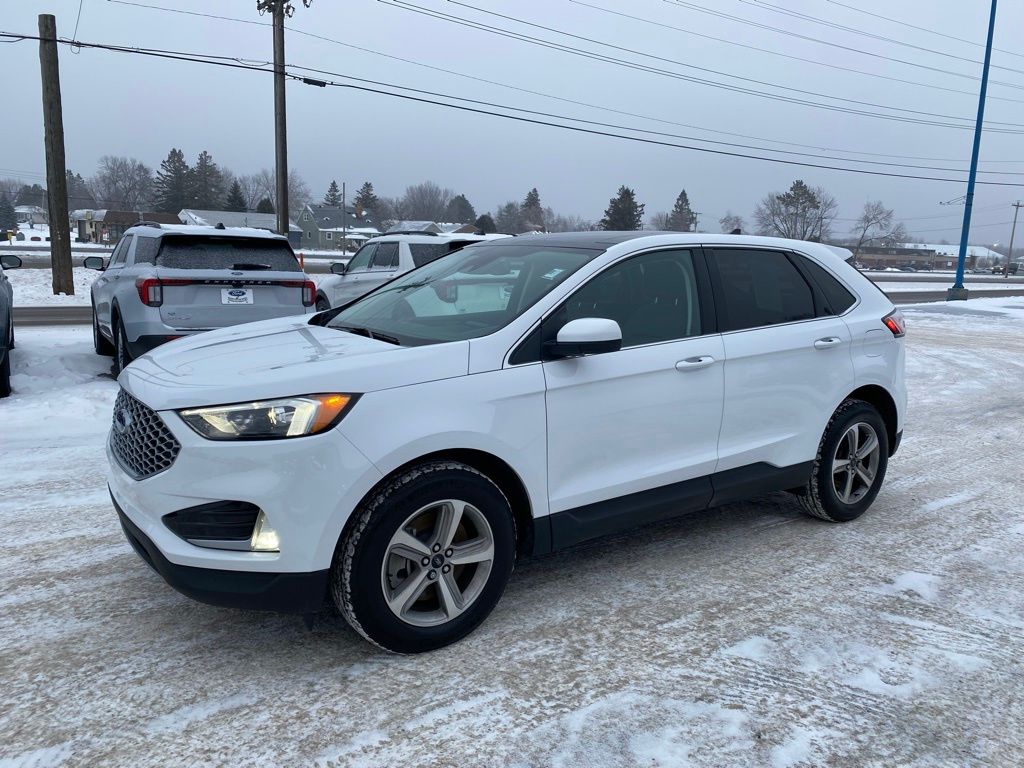 2024 Ford Edge SEL's photo