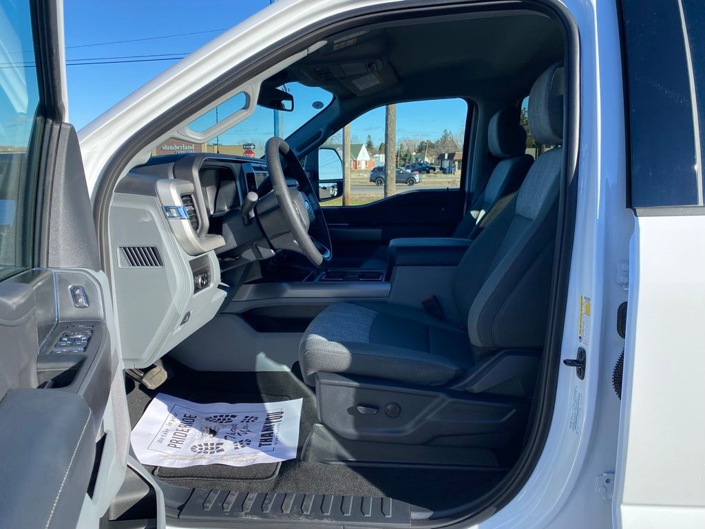 2026 Ford F-350 Super Duty XLT - Photo 18