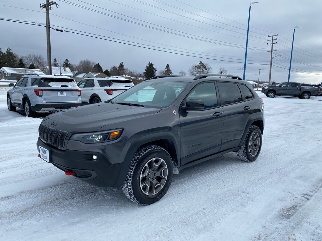 2022 Jeep Cherokee Trailhawk's photo