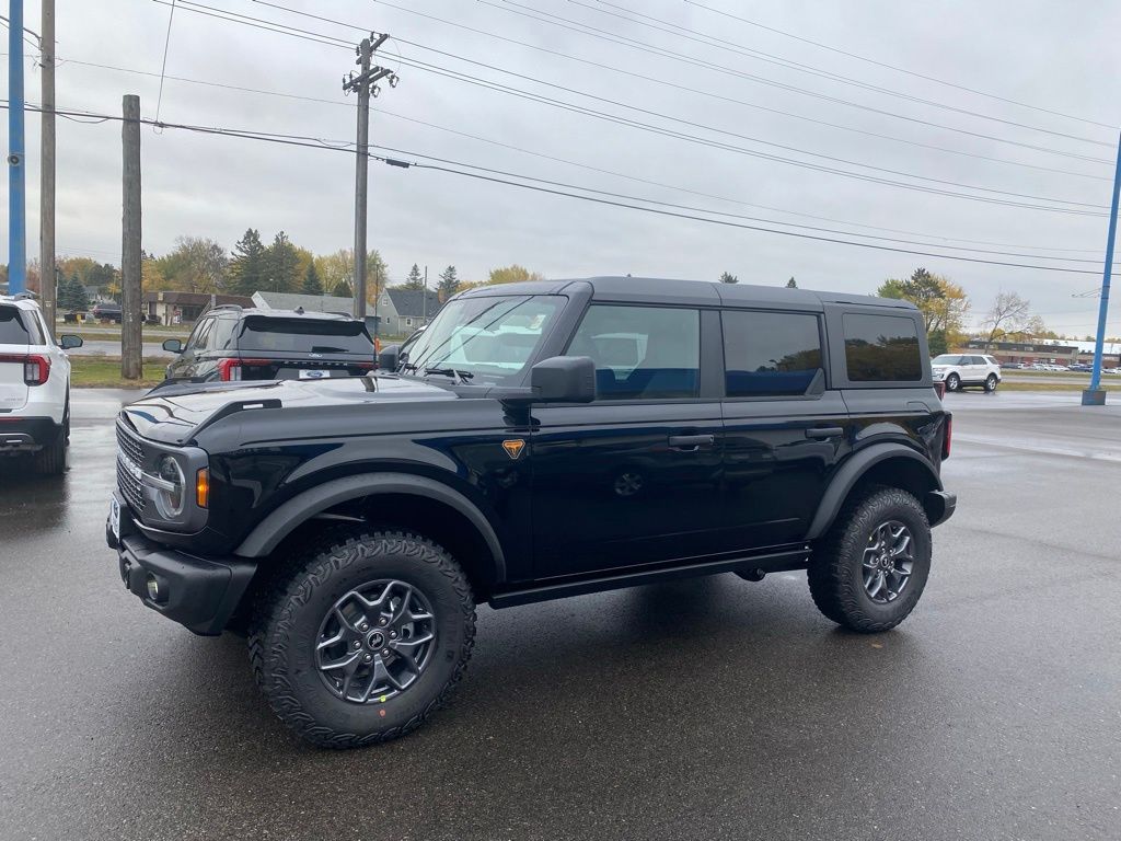 2025 Ford Bronco Badlands 4x4's photo