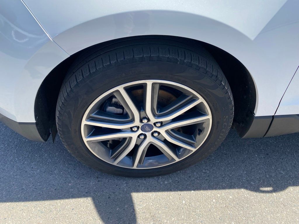 Used 2022 Ford Edge Titanium with VIN 2FMPK4K95NBB09521 for sale in Hibbing, Minnesota