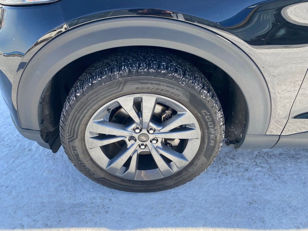 Used 2022 Ford Explorer XLT with VIN 1FMSK8DH4NGC33326 for sale in Hibbing, Minnesota