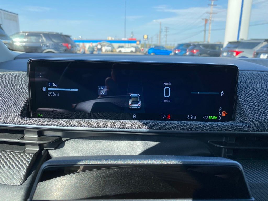 2025 Ford Mustang Mach-E Premium - Photo 21