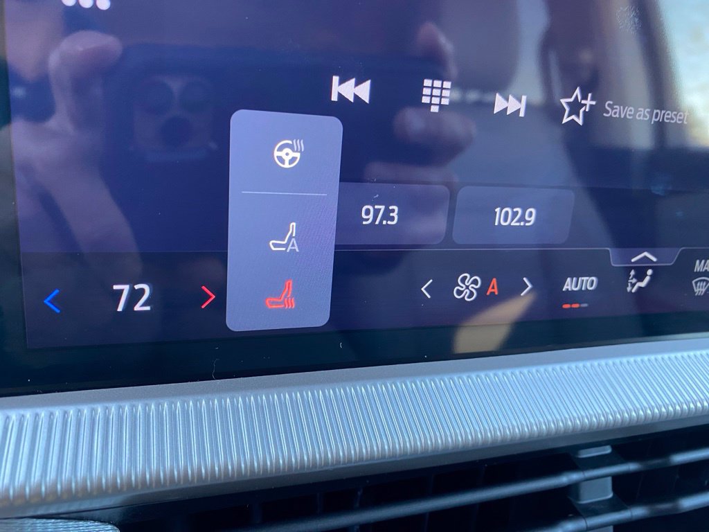 2026 Ford Explorer Active - Photo 23