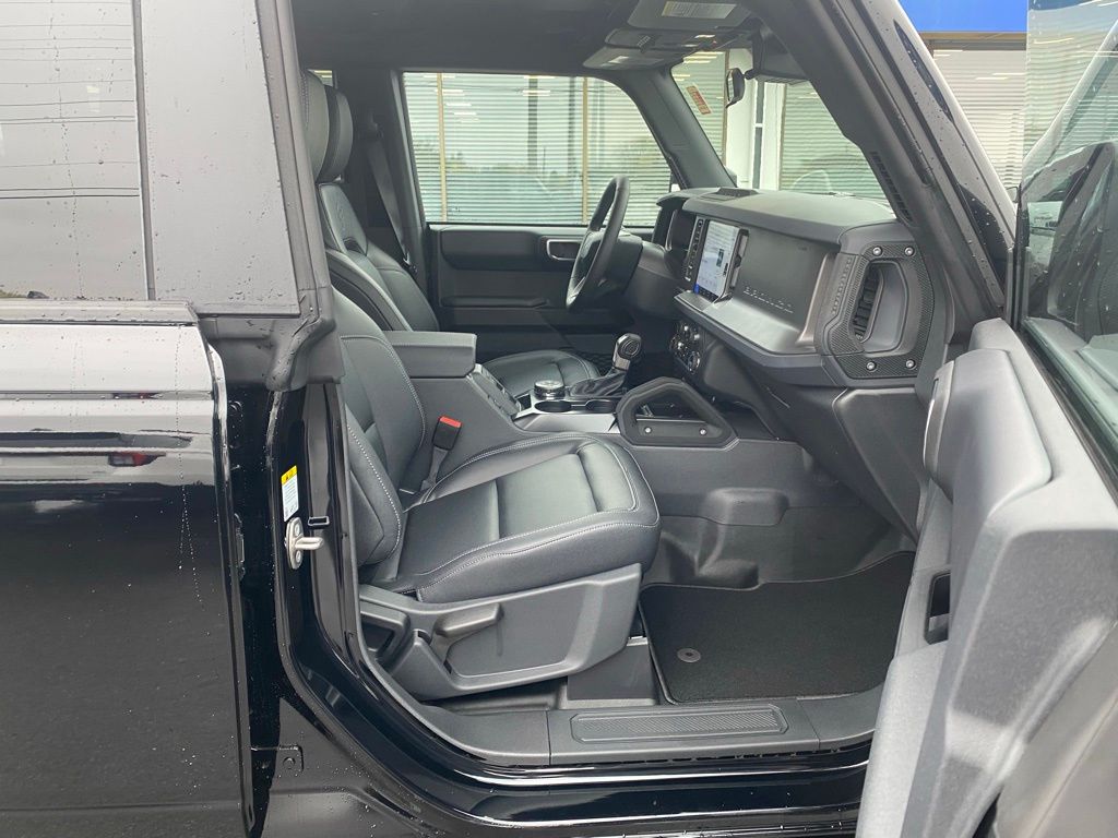 2025 Ford Bronco 4-Door Badlands - Photo 8