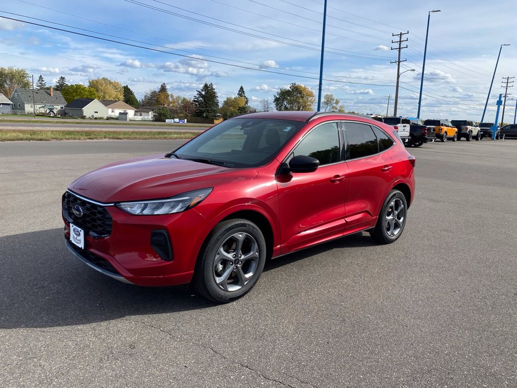 Used 2024 Ford Escape ST-Line with VIN 1FMCU9MN8RUB52900 for sale in Hibbing, Minnesota