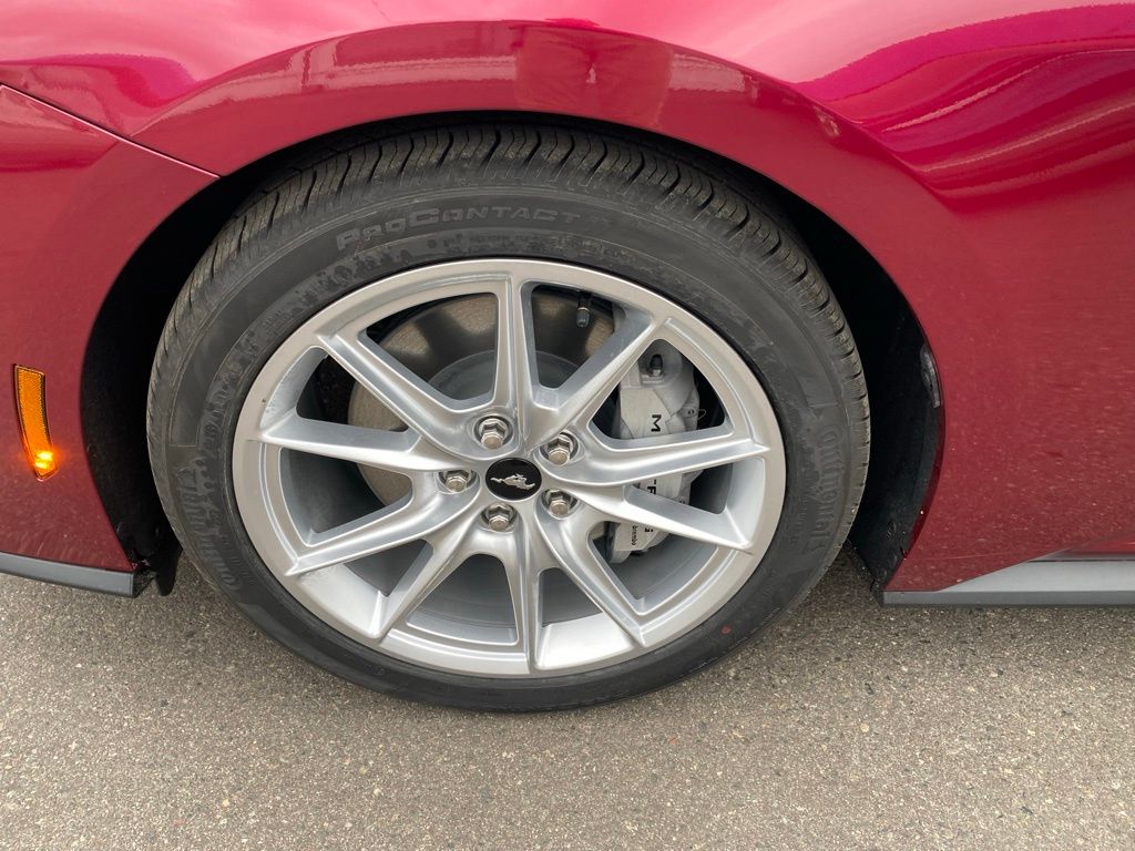 2025 Ford Mustang GT Premium Fastback - Photo 2