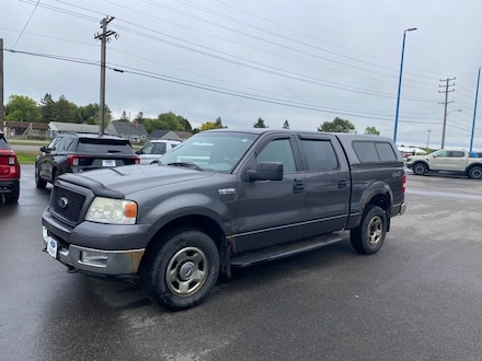 2004 Ford F-150 XLT Truck