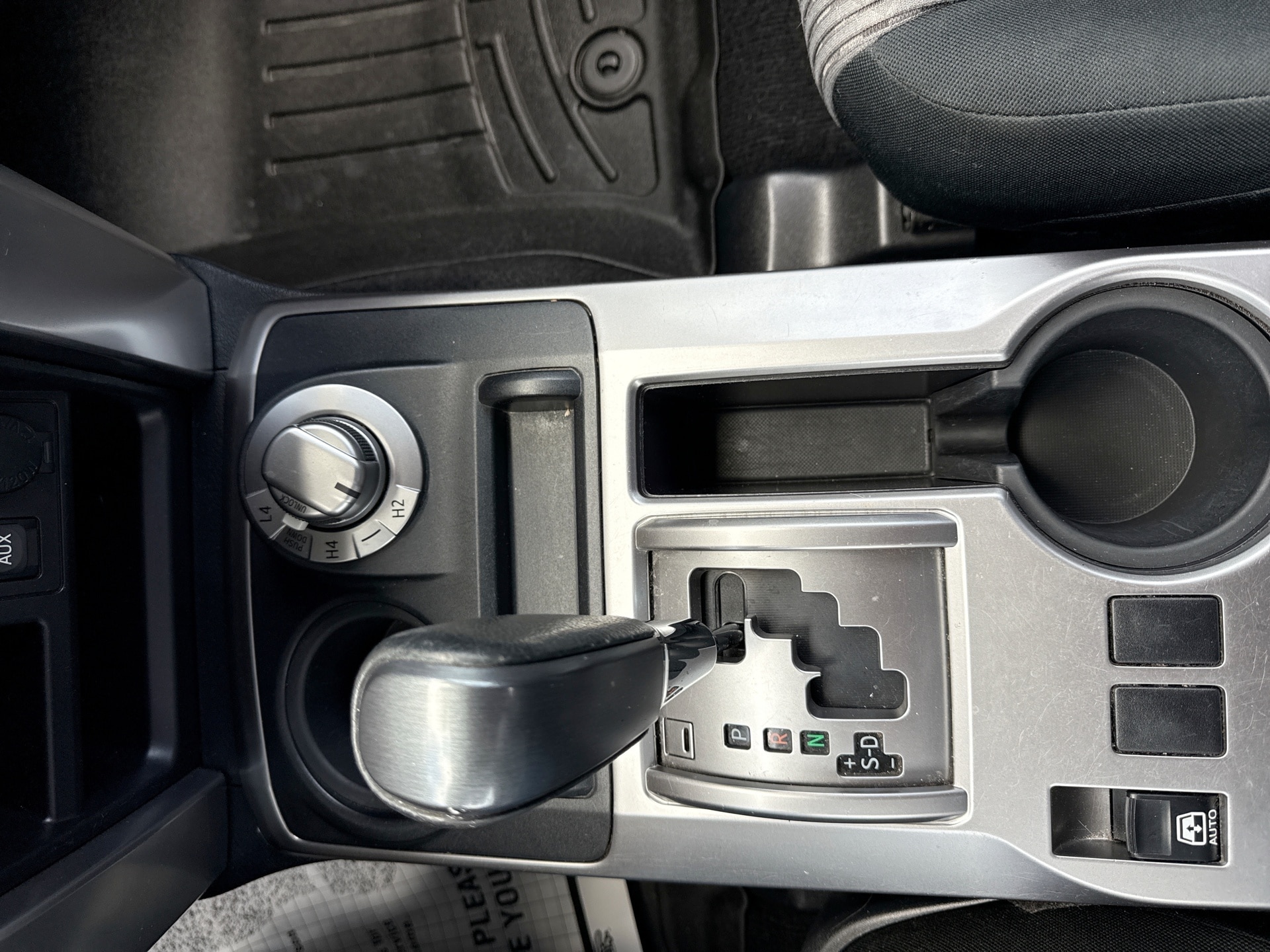 2018 Toyota 4Runner SR5 - Photo 20