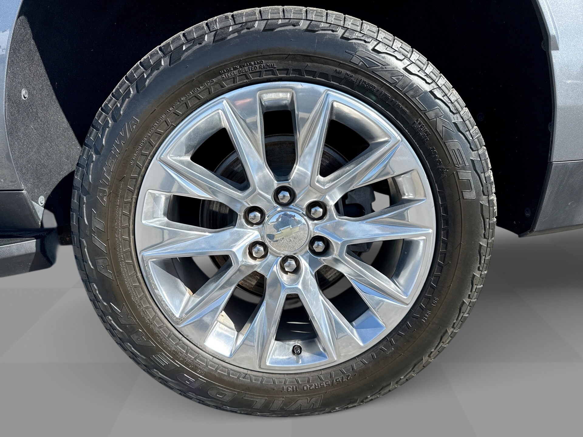 2021 Chevrolet Suburban Premier - Photo 19