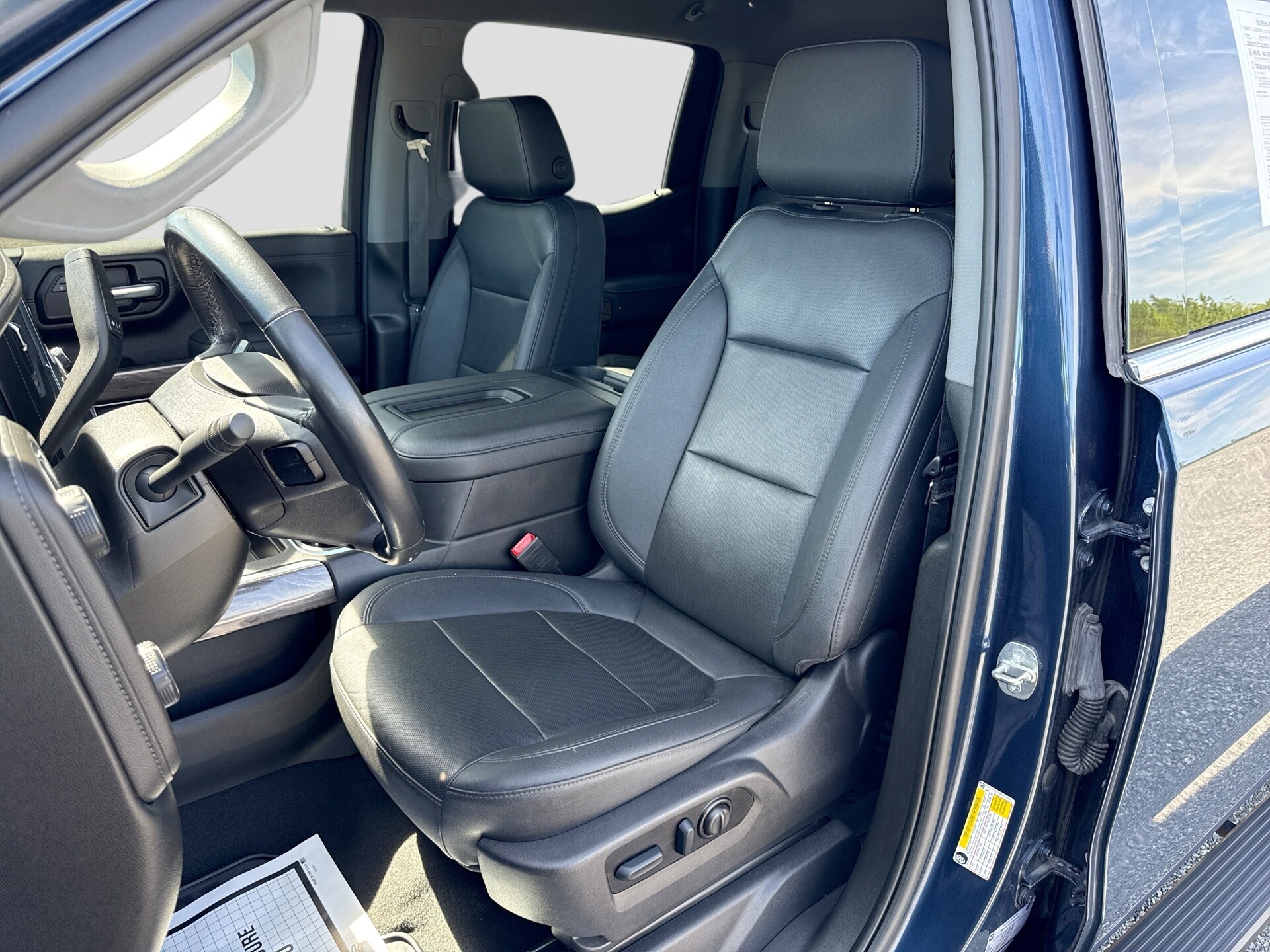 2022 Chevrolet Silverado 1500 Limited LTZ - Photo 13