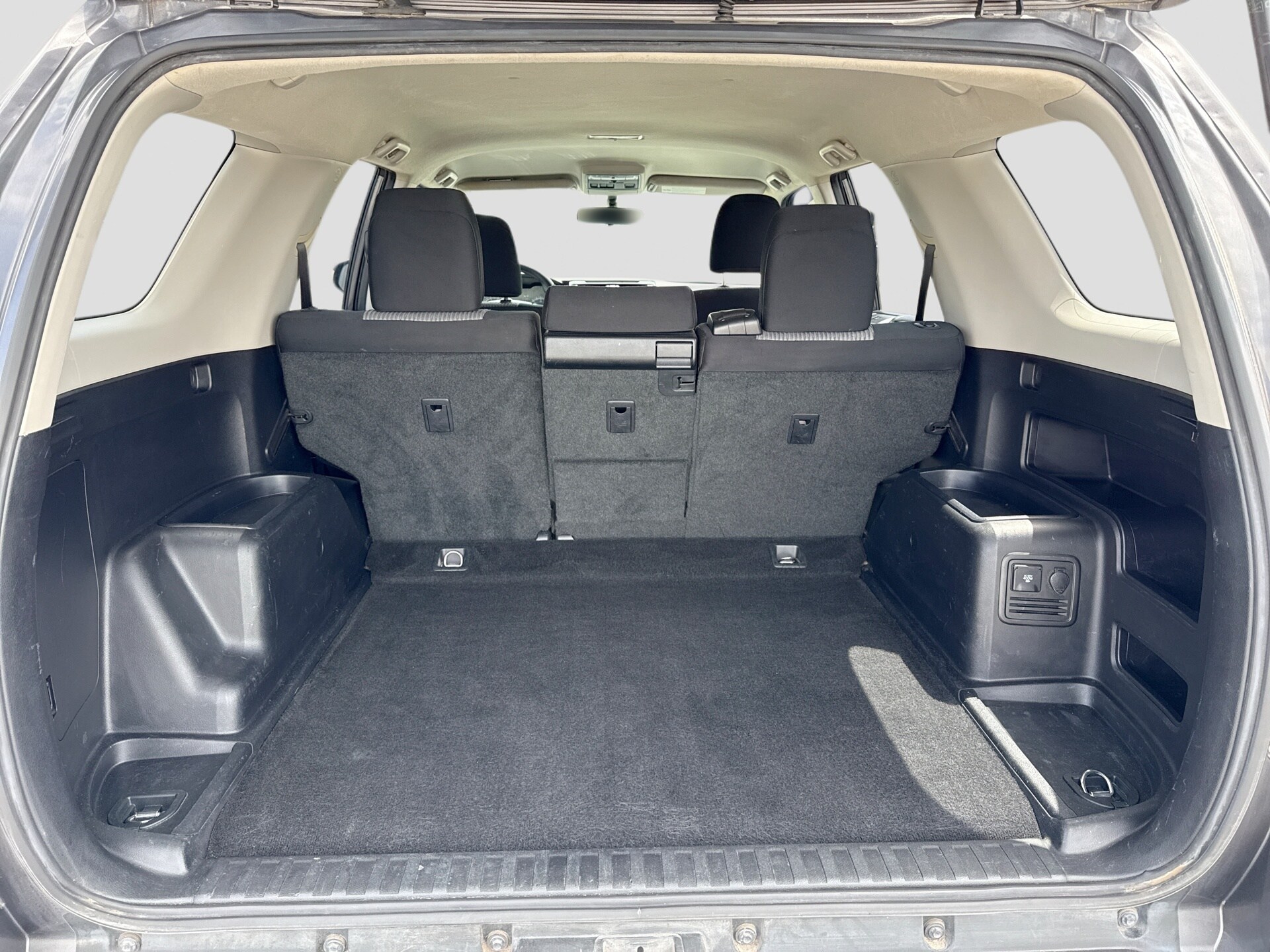 2018 Toyota 4Runner SR5 - Photo 19
