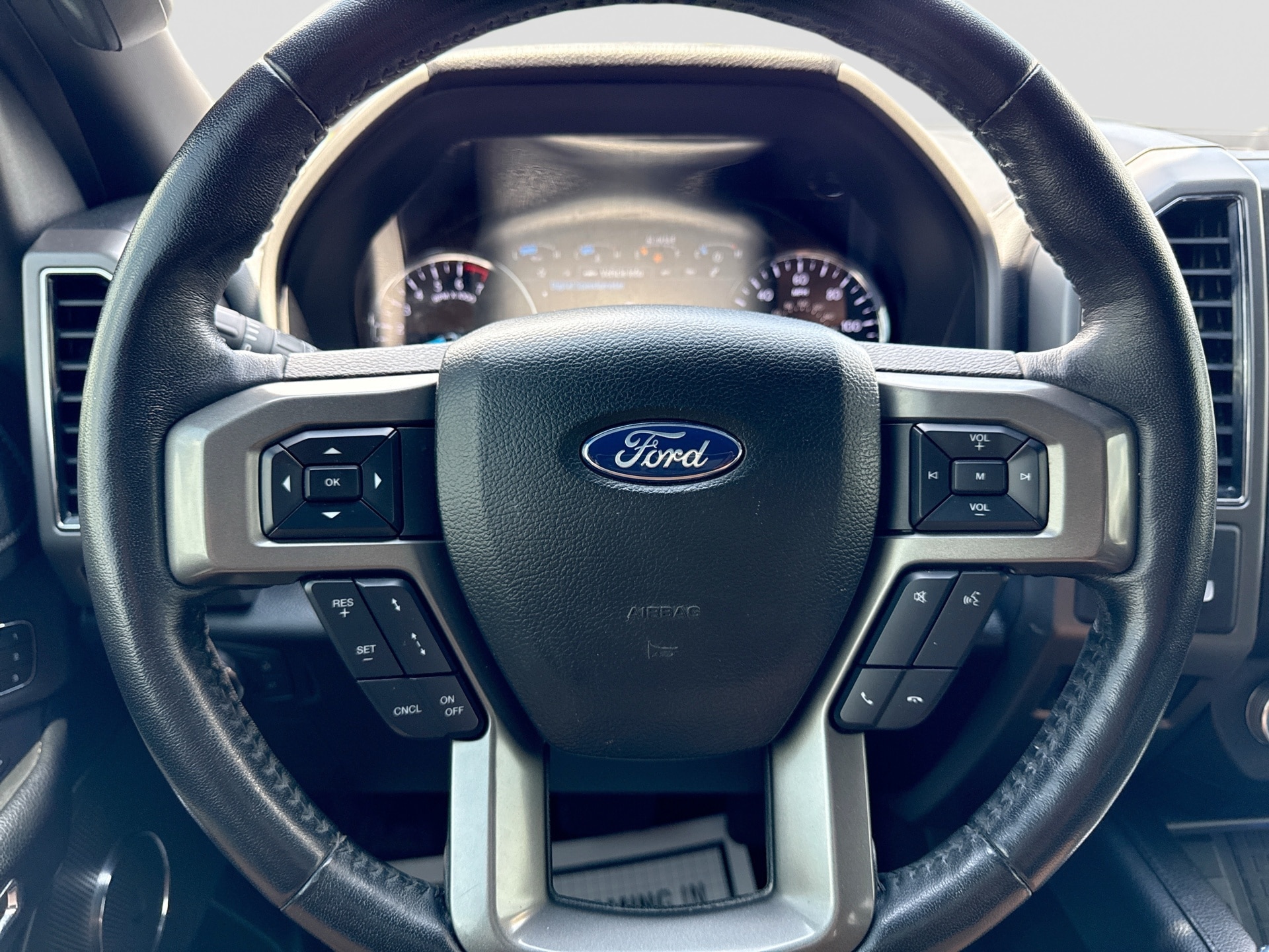 2021 Ford Expedition XLT - Photo 10