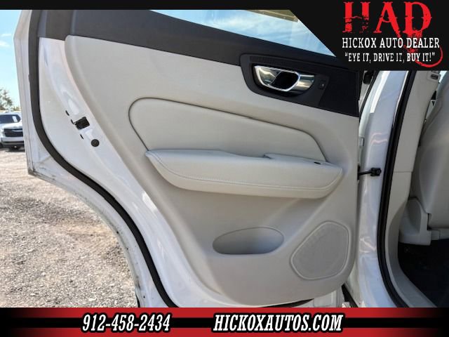 2021 Volvo XC60 Momentum - Photo 13