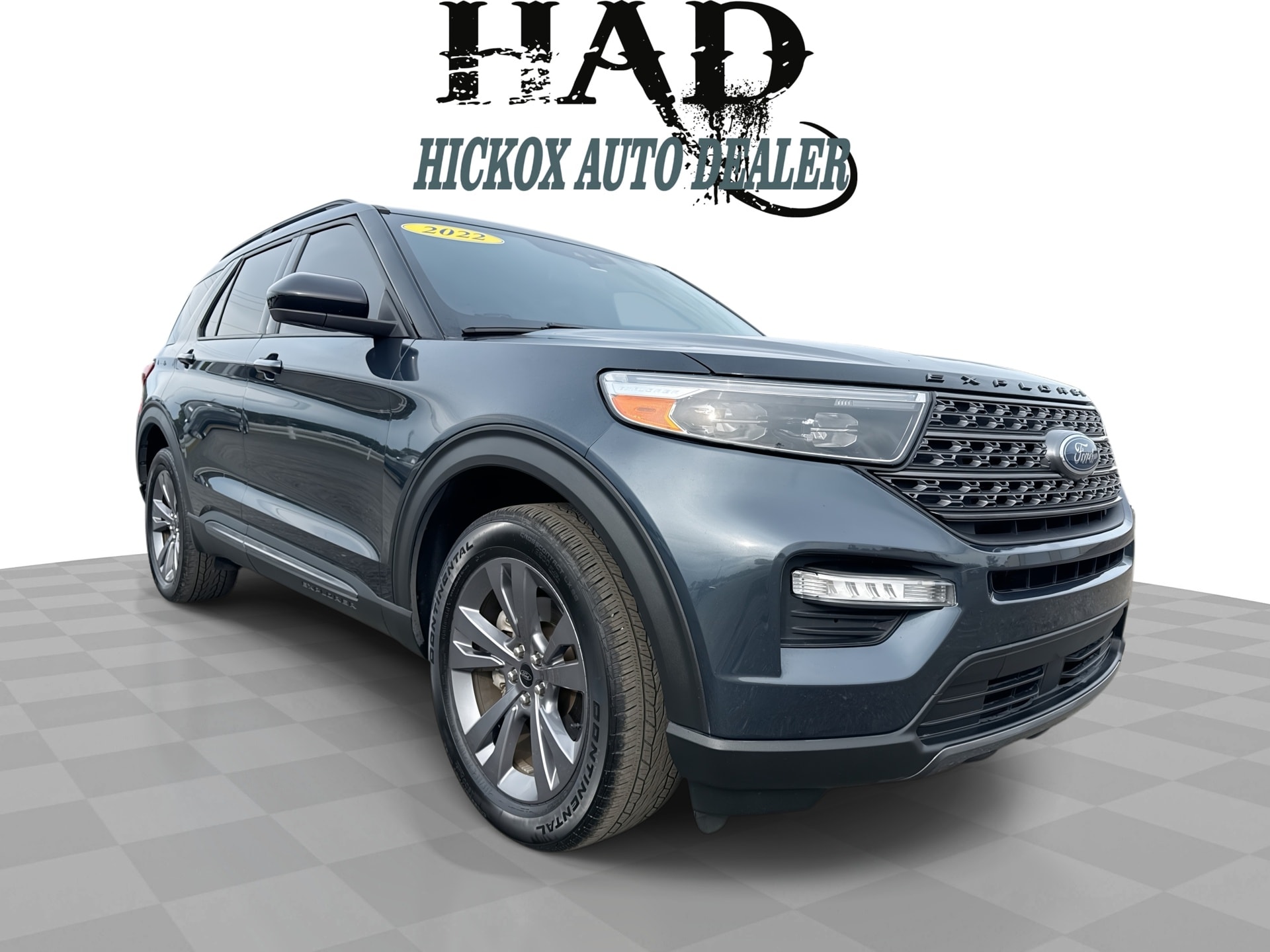 2022 Ford Explorer XLT 4WD's photo