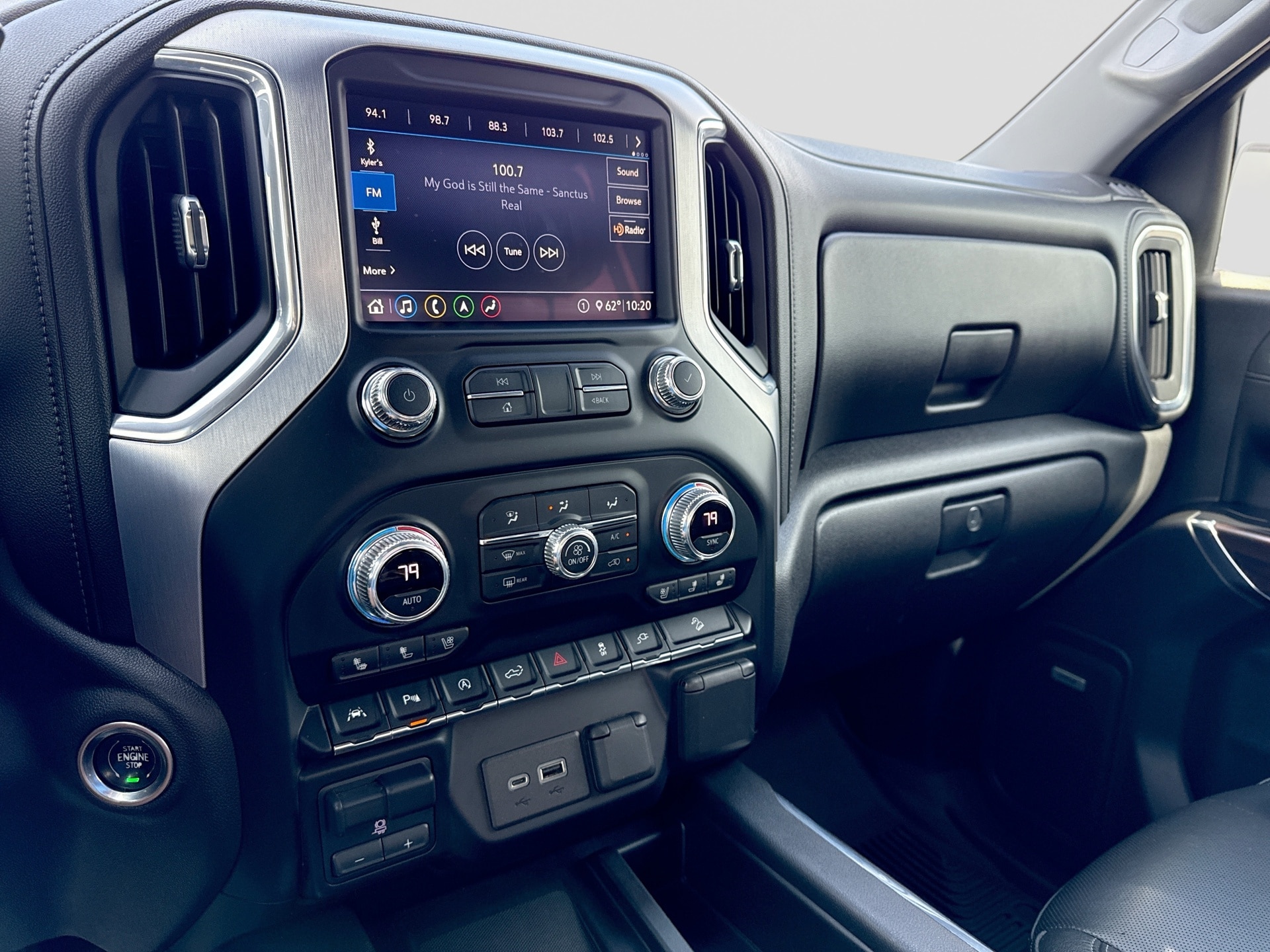 2020 GMC Sierra 1500 SLT - Photo 12