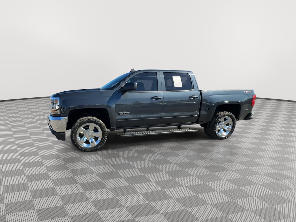 Used 2018 Chevrolet Silverado 1500 LT Truck Crew Cab