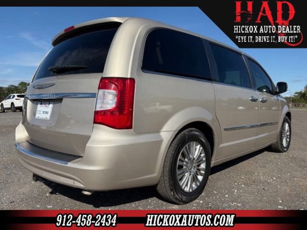 Used 2015 Chrysler Town & Country Touring-L Van