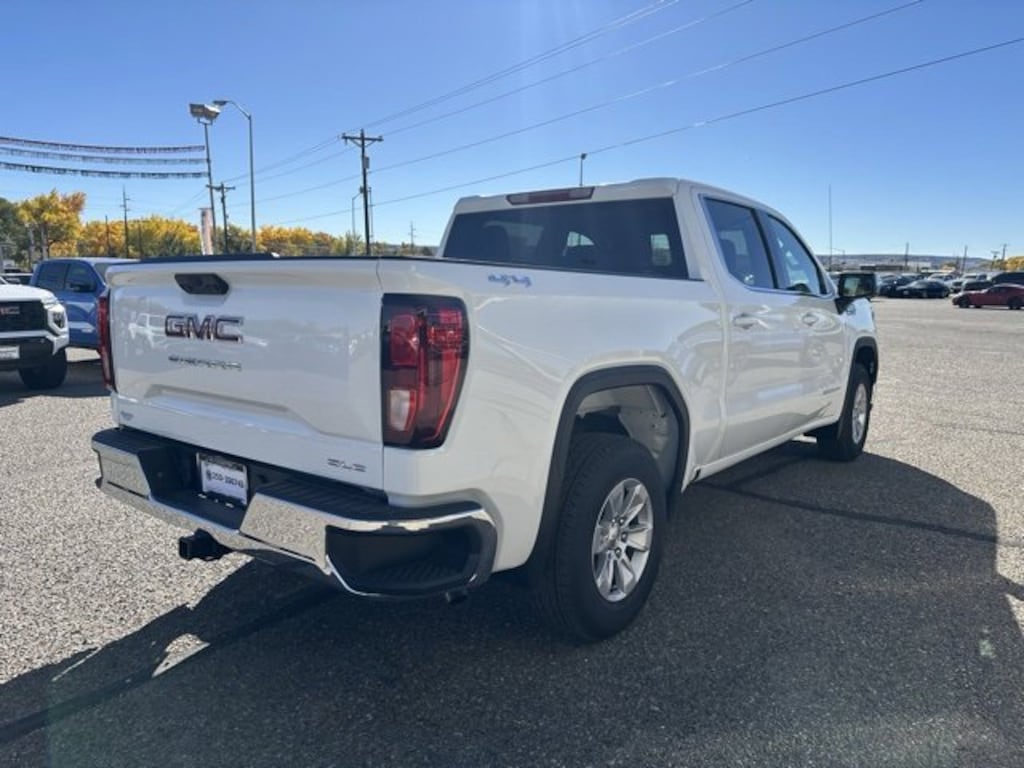 New 2026 GMC Sierra 1500 SLE Truck